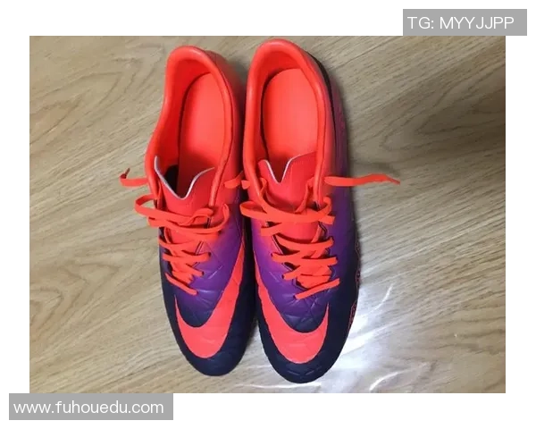 足球明星洗鞋瞬间大揭秘精美图片展现他们的独特风格与个性